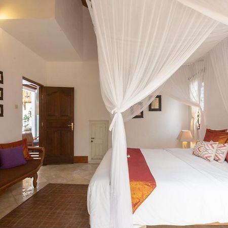 Villa Poppy Seminyak المظهر الخارجي الصورة